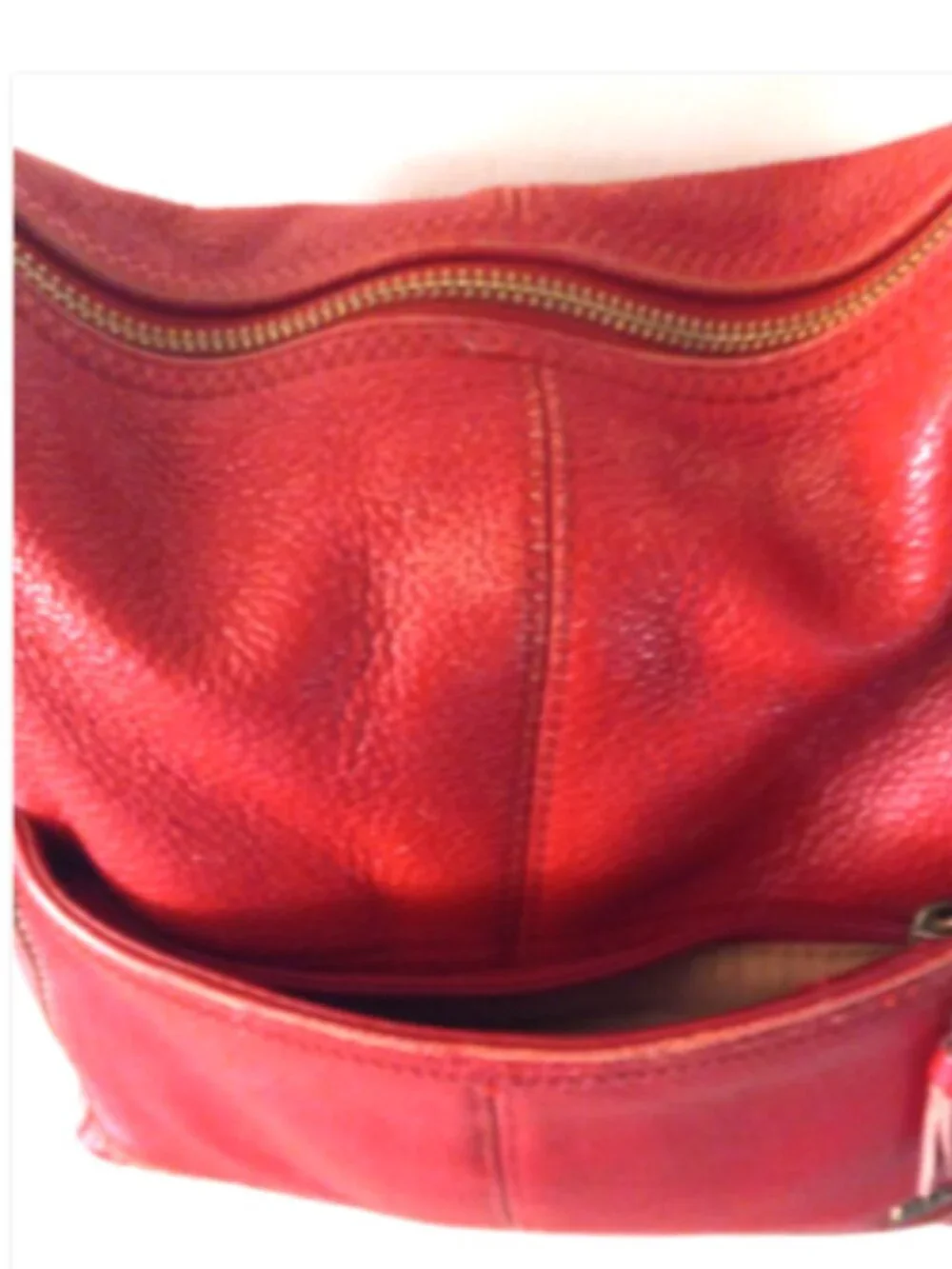 The Sak Iris Red Pebbled Leather Crossbody Bag Messenger Zip Pockets EUC